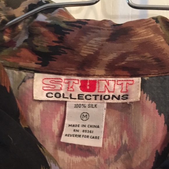 Vintage Floral Blouse - Picture 2 of 6